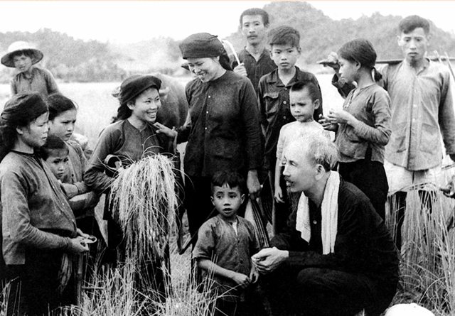 Day manh hoc tap va lam theo tu tuong dao duc phong cach Ho Chi Minh Ket qua noi bat sau ba nam to chuc thuc hien va phuong huong nhiem vu trong tam trong thoi gian toi