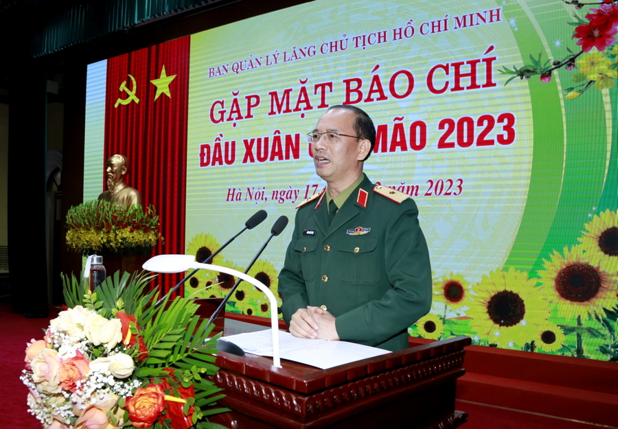 gap mat bao chi phat bieu 2