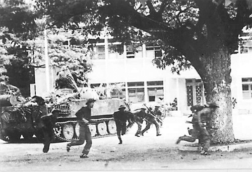 giai phong anh 4