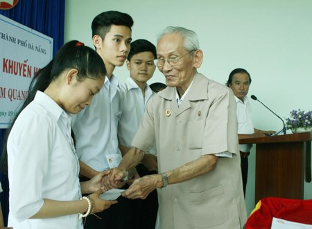 Vinh du 7 lan