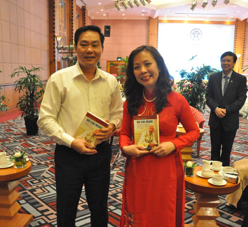 7 tam long cua nu Viet kieu anh 1