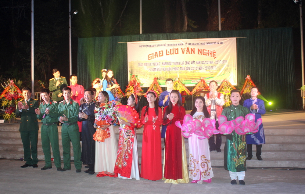 giao-luu-van-nghe-22-12-5