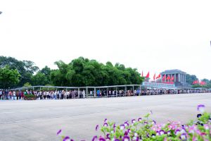 Thông báo tiếp tục tổ chức tham quan khu vực Lăng ngoài thời gian  tổ chức lễ viếng